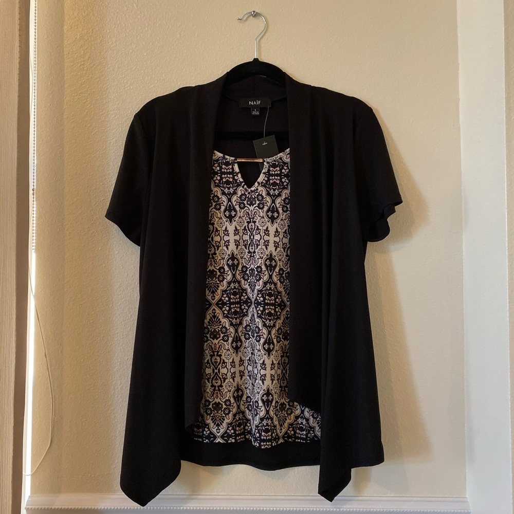 Black and White Patterned Top With Coverup